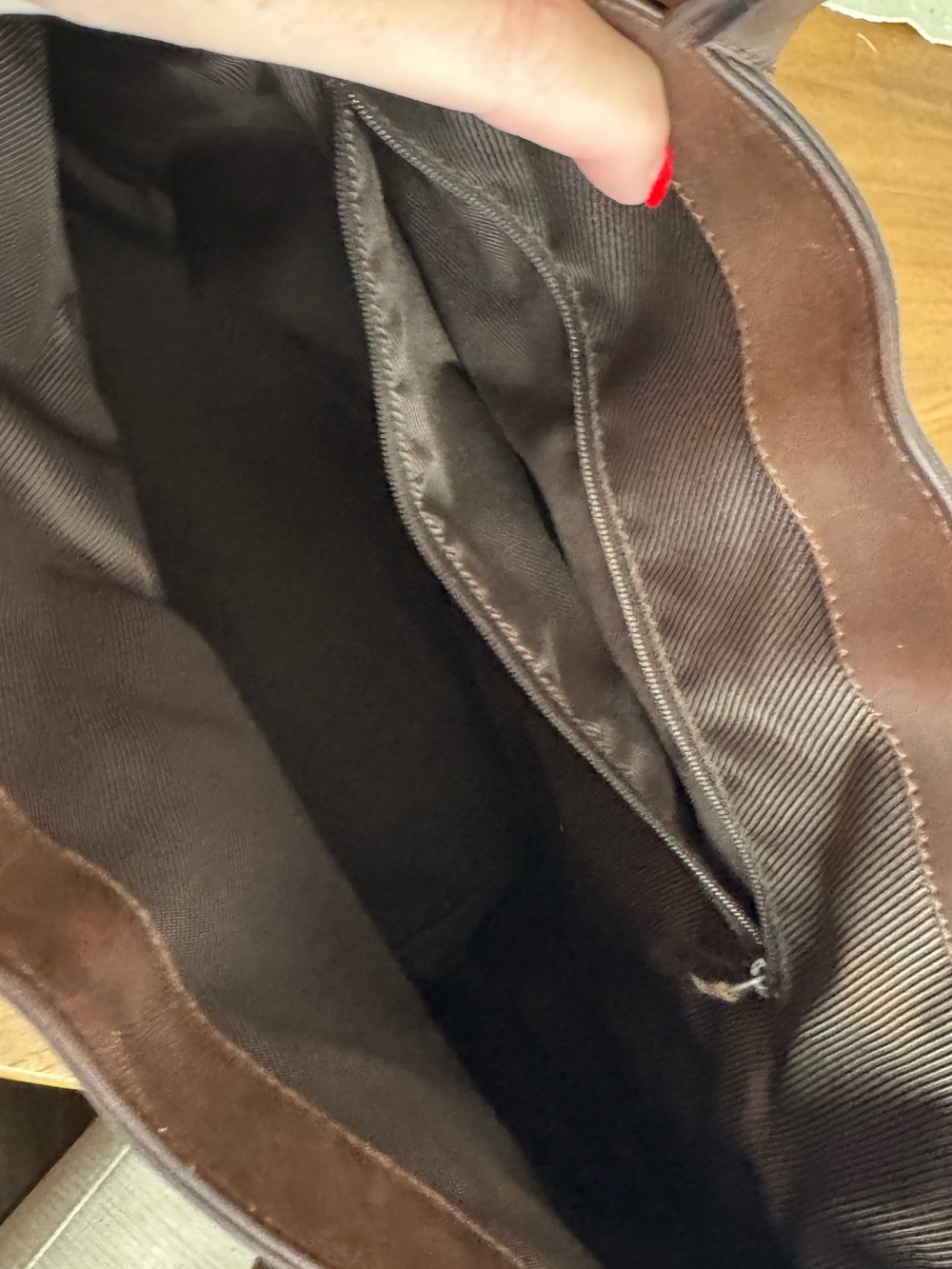 Gucci GG Canvas Tote - Picture 9 of 11